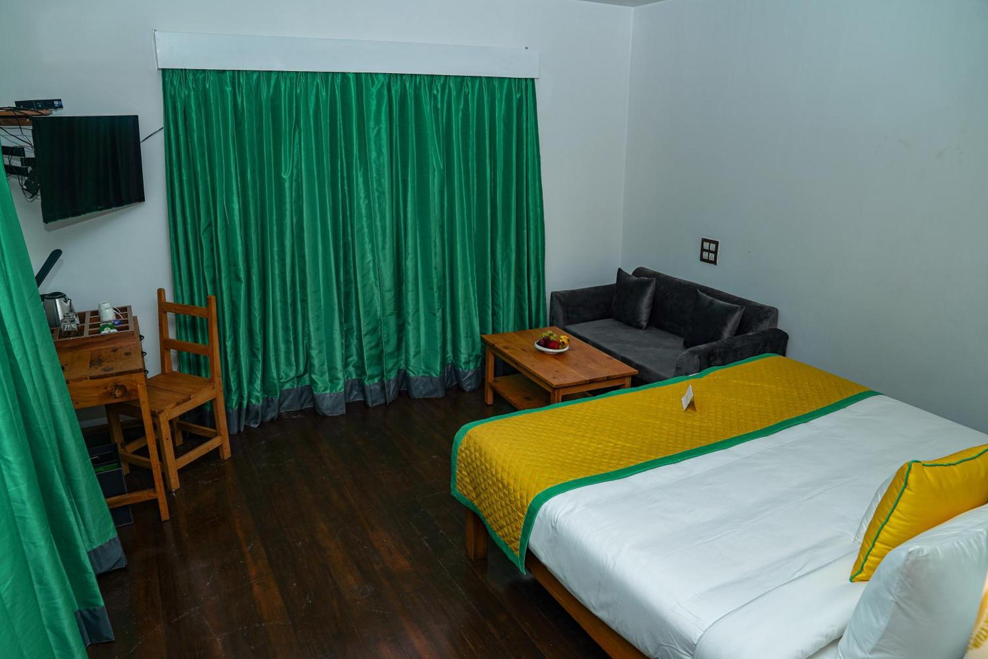Zone Connect By The Park, Manali Hotel Exterior photo